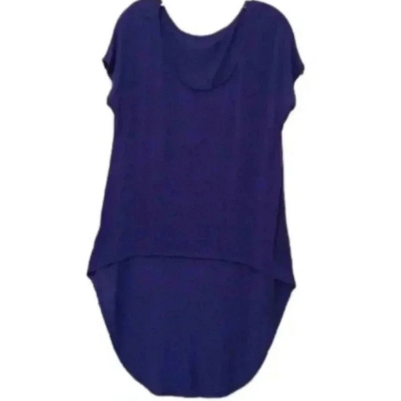 🍭🌹SUMMER top with longer back - Picture 2 of 10